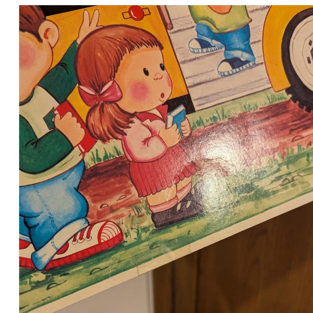 VTG School Bus Cardboard Die-Cut Wall Decor Bulletin Board Classroom Colorful